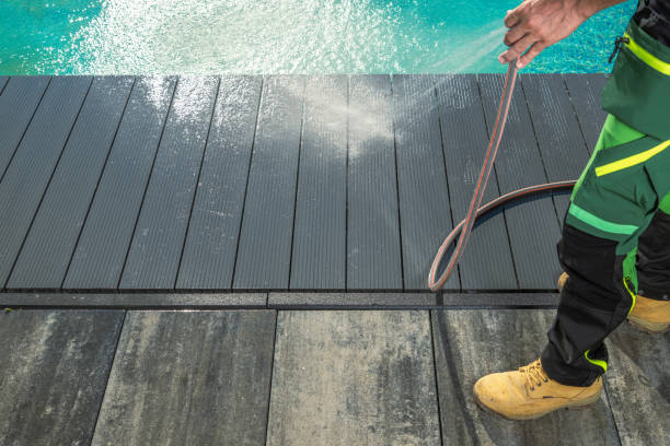 Best Commercial Building Pressure Washing  in Westwood, CA